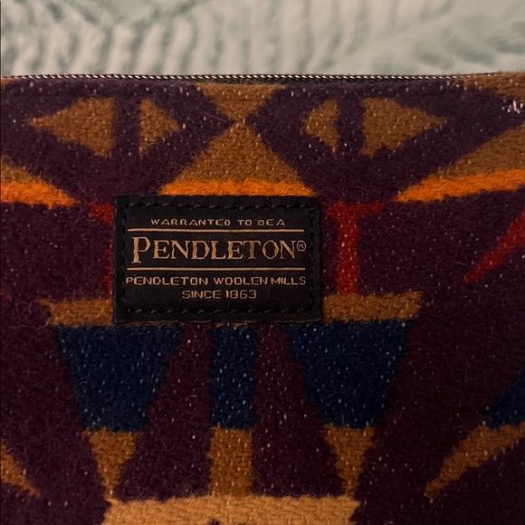 Pendleton Aztec Wool Pouch - Purple and Gold - Picture 4 of 5